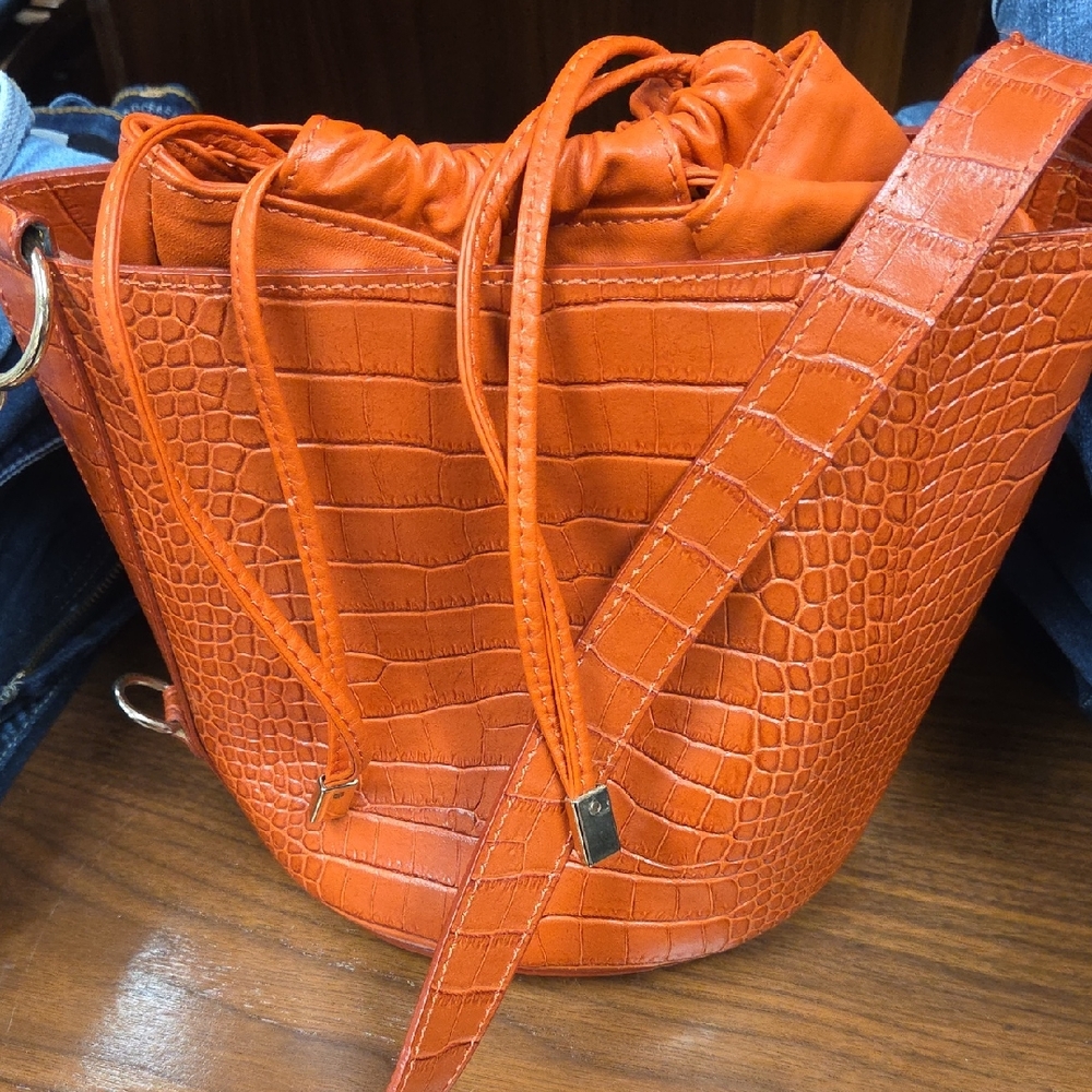 Divina Firenze Orange Croc-Embossed Leather Bucket Bag